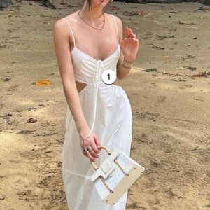 💞 NWT ASTR The Label White Cutout Poplin Midi Dress